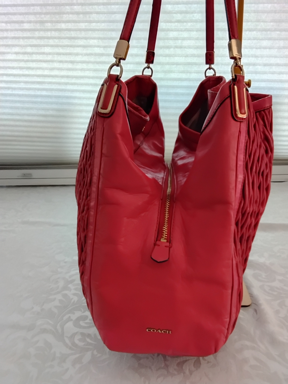 Coach Madison Coral Ruched Gathered Twist Leather Hobo Style D1382-25260 - Picture 6 of 11
